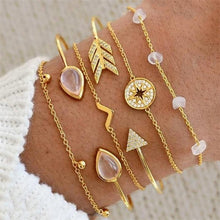 Load image into Gallery viewer, Female Boho Map Heart Bracelet Set