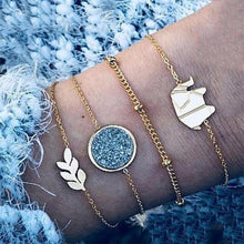 Load image into Gallery viewer, Female Boho Map Heart Bracelet Set